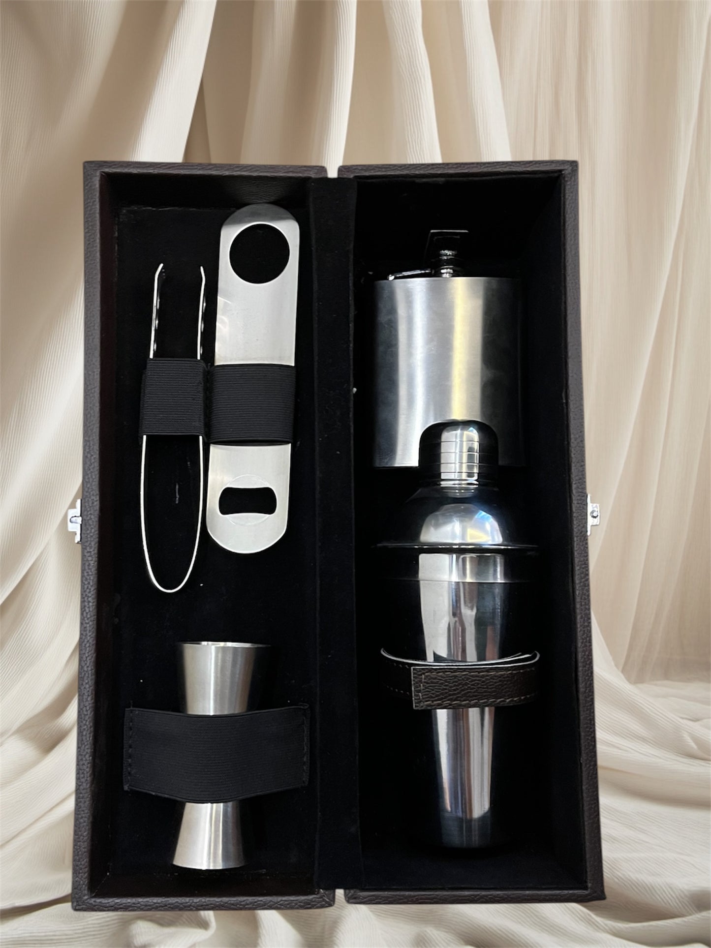Premium Bar Accessories Set In Leather Case - Fresh Thoughts